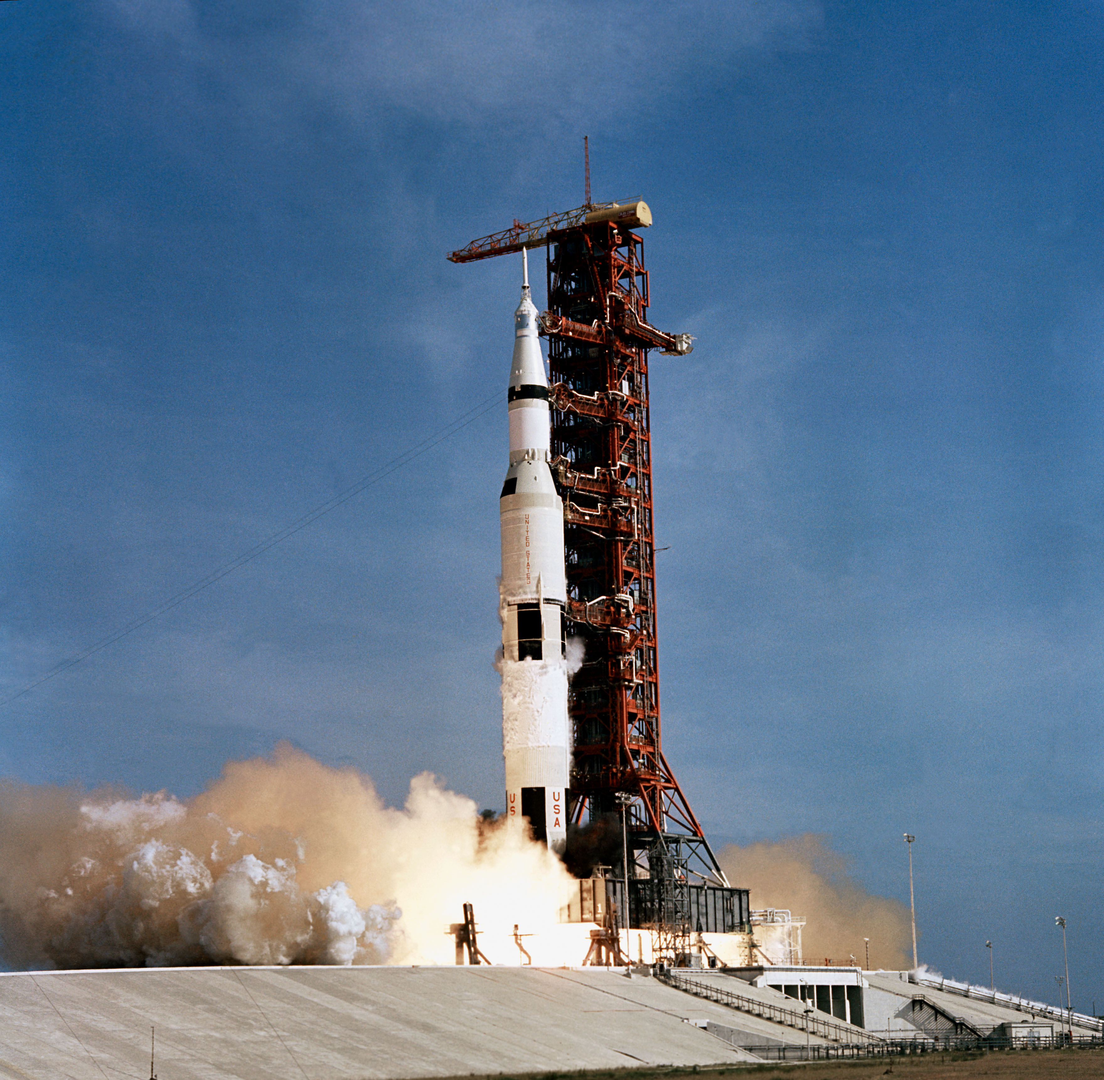 The Apollo Program: Bringing Man to the Moon