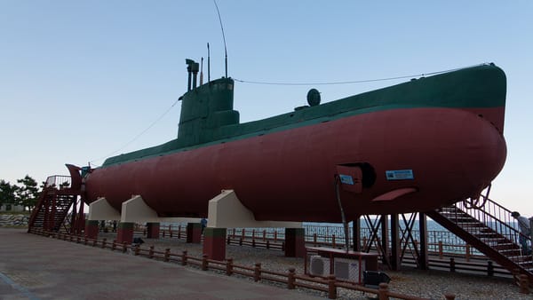 North Korea Has a New Nuclear Armed Submarine...